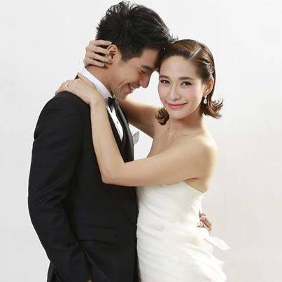 พลอย โป๊ป สามีตีตรา