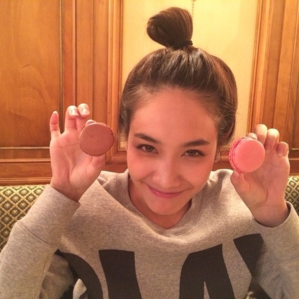 มิน พิชญา กับแฟชั่นหน้าหนาวแบบจัดเต็ม บินลั้ลลาฝรั่งเศส 