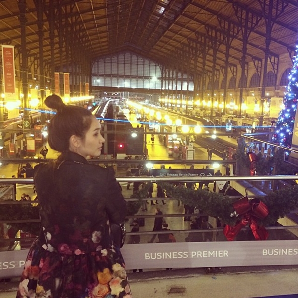 มิน พิชญา กับแฟชั่นหน้าหนาวแบบจัดเต็ม บินลั้ลลาฝรั่งเศส 