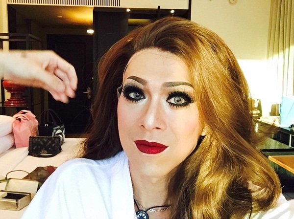 ดีเจเอกกี้ แต่งหญิงสวยเว่อร์