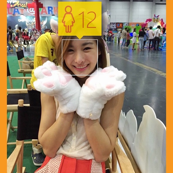 ดาราเล่น HowOldRobot ดาราเล่น HowOldRobot