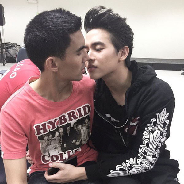 เต๋อ เจมส์ จิรายุ กับภาพชอตเด็ดที่เห็นแล้วกรี๊ดแน่นอน
