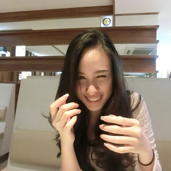 ฝ้าย เวฬุรีย์ ดิษยบุตร มิสยูนิเวิร์สไทยแลนด์ 2014