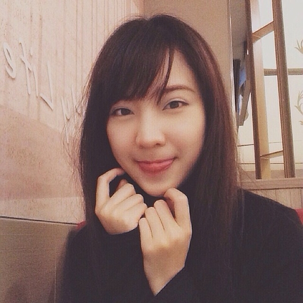 แจน พลอยชมภู