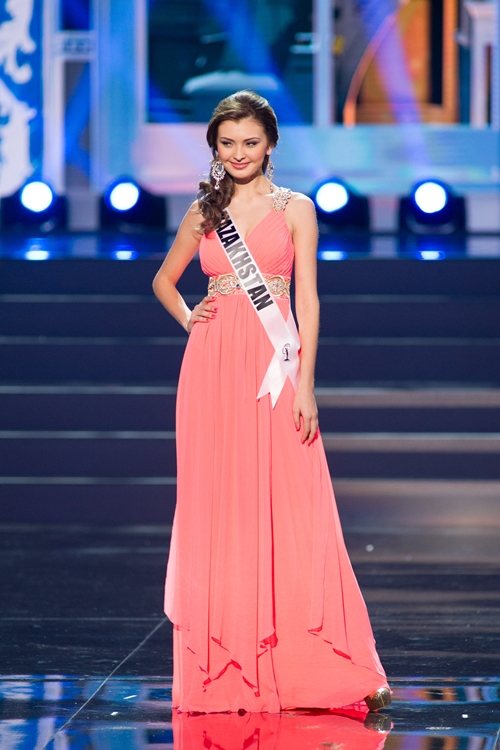 Miss Universe 2013 ชุดราตรี 