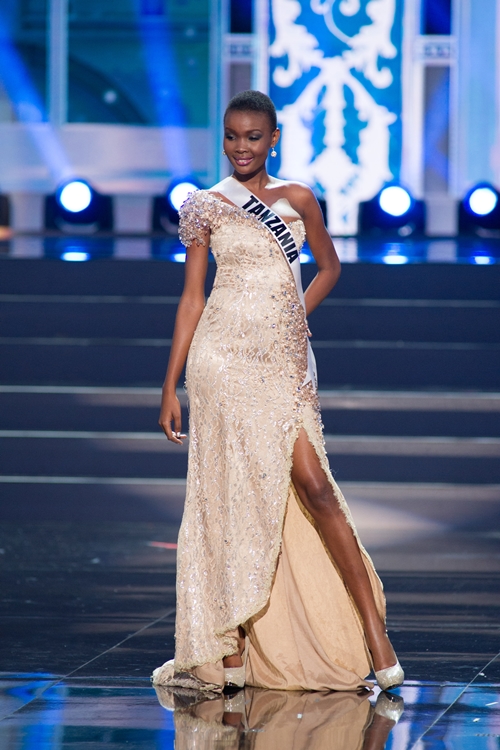 Miss Universe 2013 ชุดราตรี 