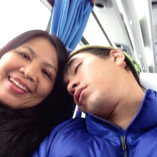 ณเดชน์ ควง แม่แก้ว ลุยหิมะที่ ฮอกไกโด