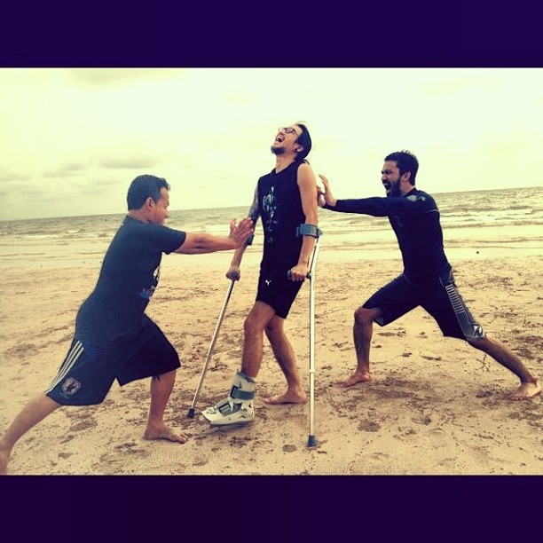 ตามดู บอดี้สแลม - บิ๊กแอส เริ่งร่าริมชายหาด