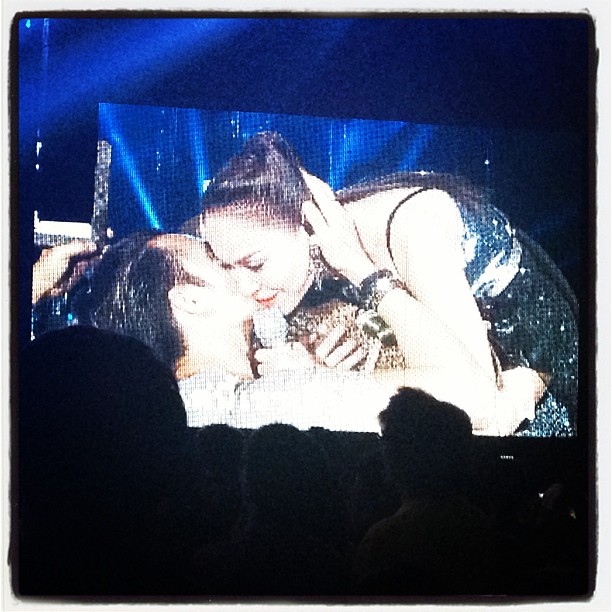 อั้ม นัท