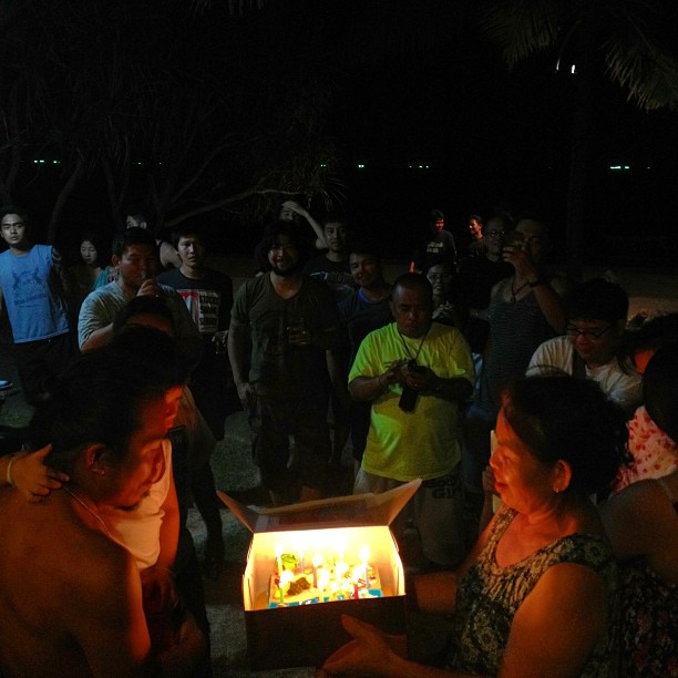 ตามดู บอดี้สแลม - บิ๊กแอส เริ่งร่าริมชายหาด