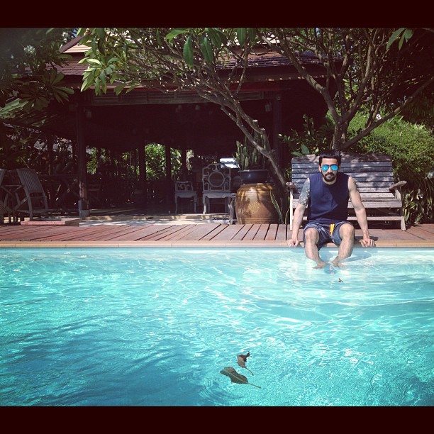 ตามดู บอดี้สแลม - บิ๊กแอส เริ่งร่าริมชายหาด