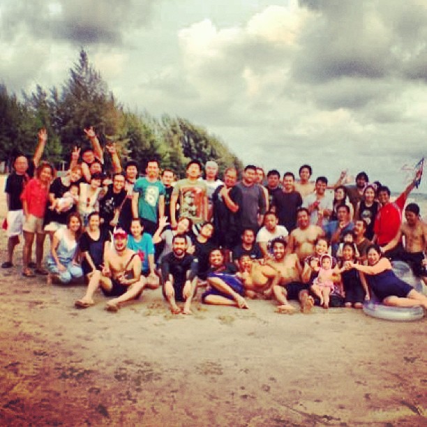 ตามดู บอดี้สแลม - บิ๊กแอส เริ่งร่าริมชายหาด