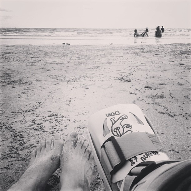 ตามดู บอดี้สแลม - บิ๊กแอส เริ่งร่าริมชายหาด