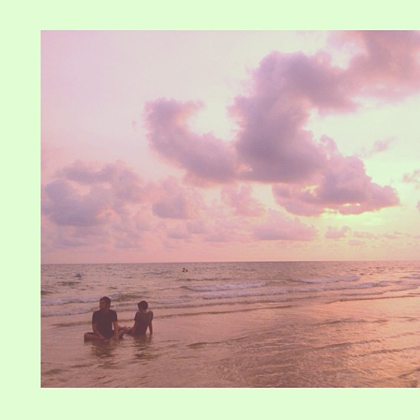 ตามดู บอดี้สแลม - บิ๊กแอส เริ่งร่าริมชายหาด