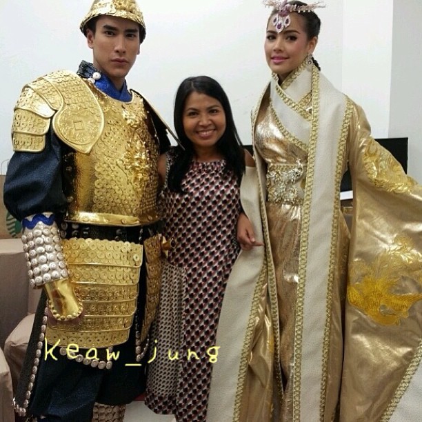 ชมภาพ ณเดชน์ ญาญ่า ในชุดหงส์-มังกร คู่บุญบารมี รับตรุษจีน