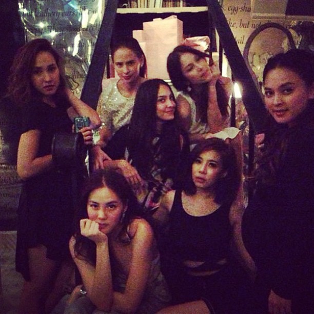 ปาร์ตี้วันเกิด (ล่วงหน้า) พอลล่า ...แก๊งนางฟ้ารวมตัว