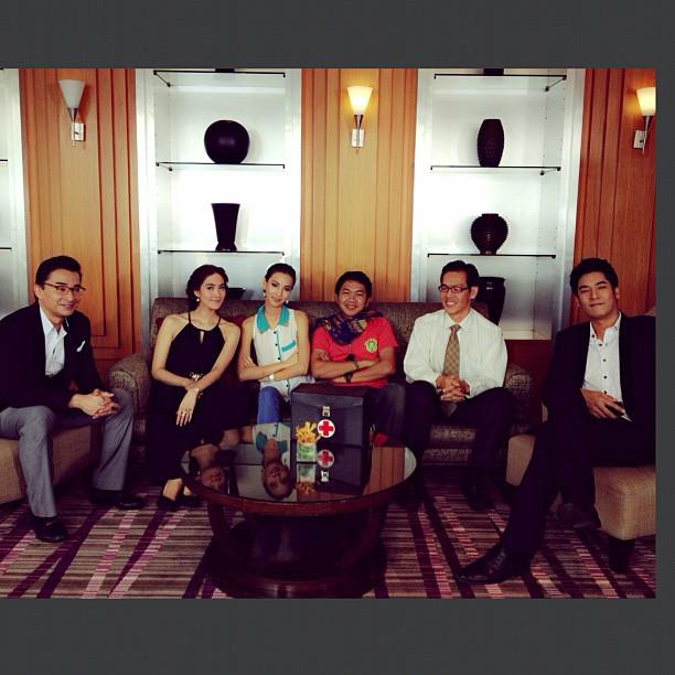 ชมเบื้องหลัง มายาสีมุก กรีน-วี ประกบคู่สร้างสีสัน