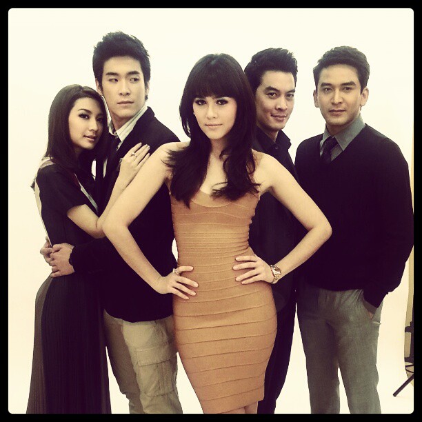 ฟิตติ้ง ทรายสีเพลิง... ชมพู่ ประกบ 3 พระเอก ชาคริต-อาเล็ก-ป๋อ