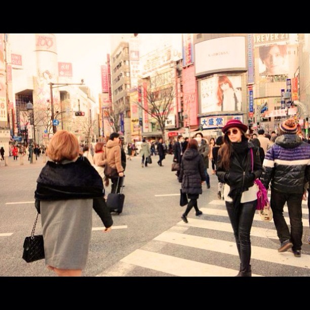 ริต้า ควง ขันเงิน สวีทญี่ปุ่นรับปีใหม่