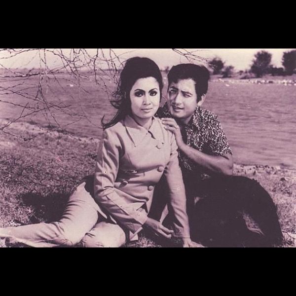 เพชรา เชาวราษฎร์ 