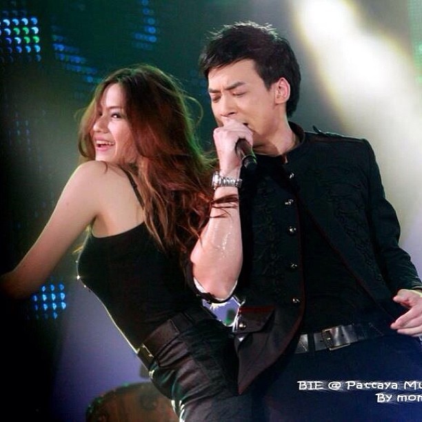 เมทัล บี้