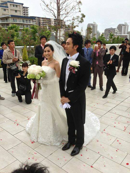 เต๊ะ ศตวรรษ แต่งงาน