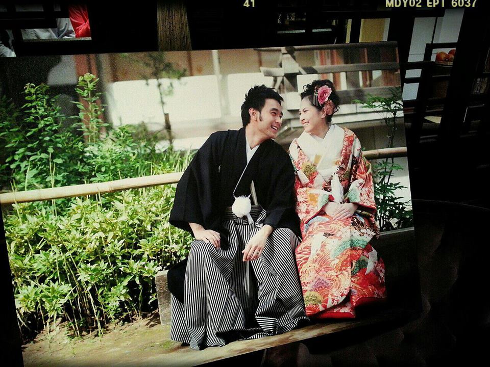 เต๊ะ ศตวรรษ แต่งงาน