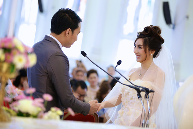 เบนซ์ พริกไทย แต่งงาน 