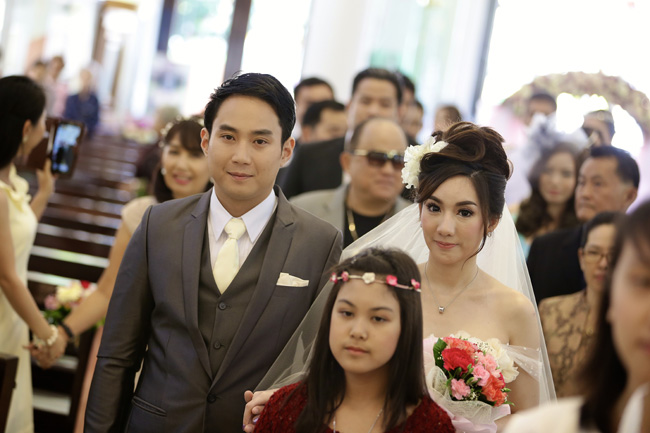 เบนซ์ พริกไทย แต่งงาน 