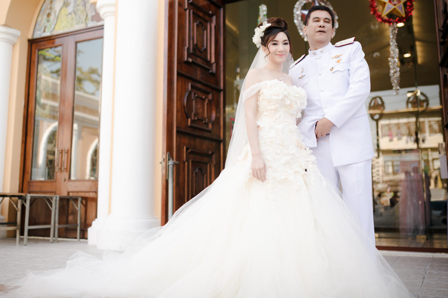 เบนซ์ พริกไทย แต่งงาน 