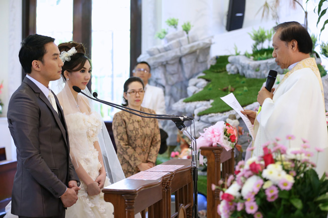 เบนซ์ พริกไทย แต่งงาน 
