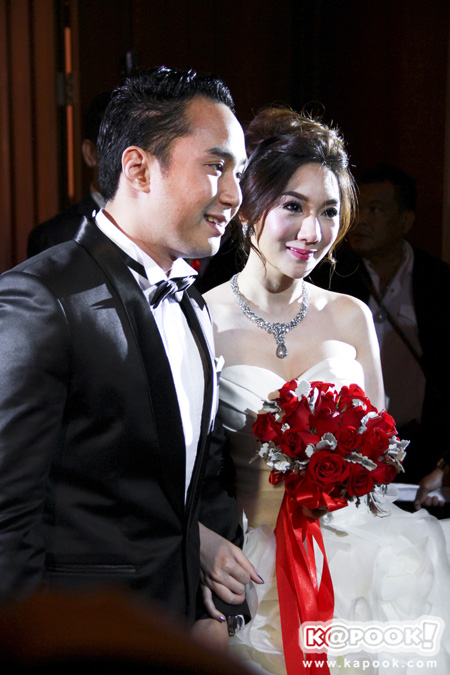 เบนซ์ พริกไทย แต่งงาน
