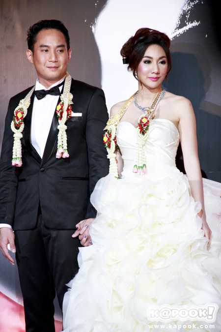 เบนซ์ พริกไทย แต่งงาน