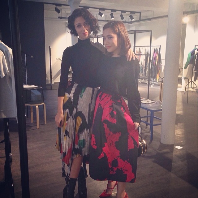 โมเม นภัสสร พลอย ชวพร เผยภาพเที่ยวลั้ลลาในปารีส