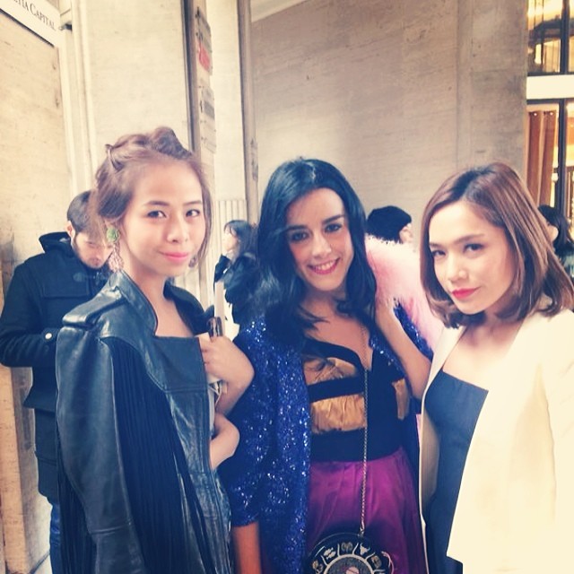 โมเม นภัสสร พลอย ชวพร เผยภาพเที่ยวลั้ลลาในปารีส