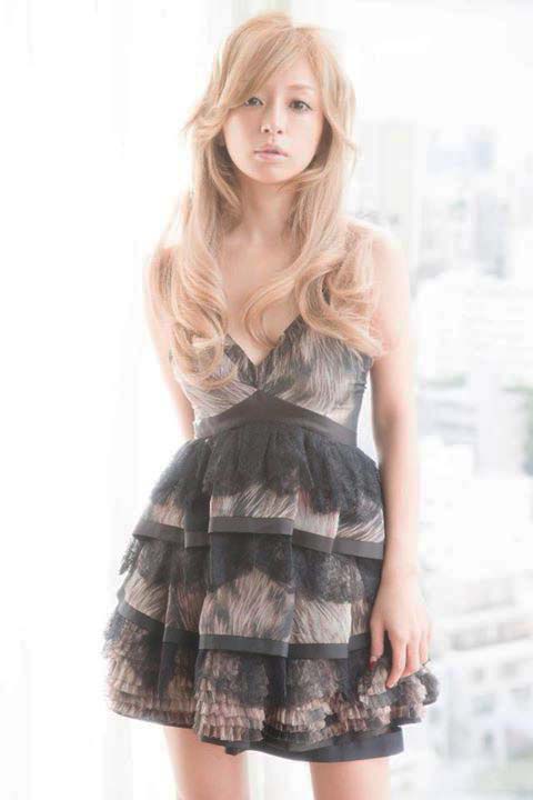 อายูมิ ฮามาซากิ 