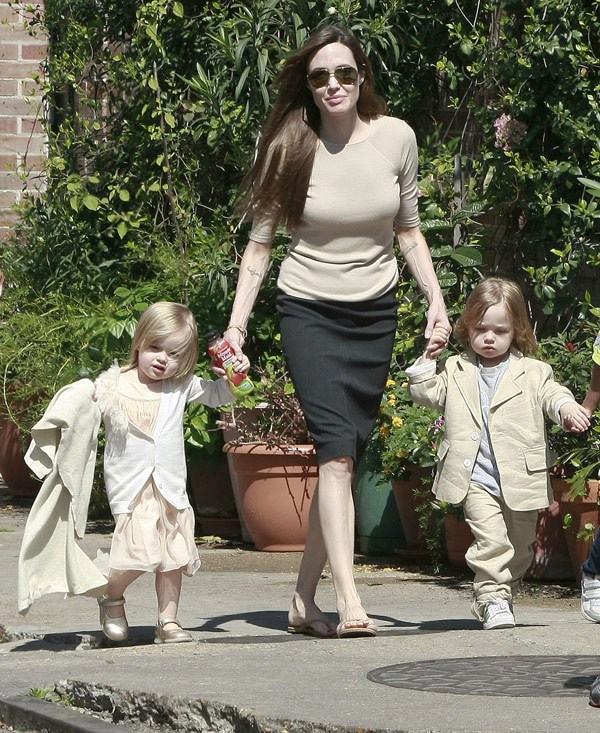 ลูกของ แองเจลินา โจลี-แบรด พิตต์