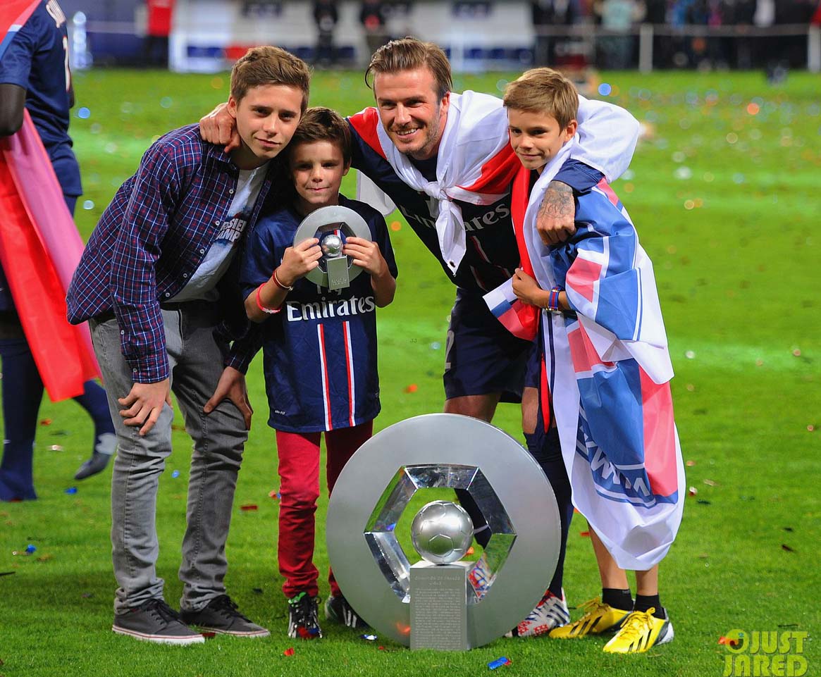 บรู๊คลิน, โรมิโอ, ครูซ, ฮาร์เปอร์ 4 พี่น้องของ เดวิด-วิคตอเรีย เบ็คแฮม