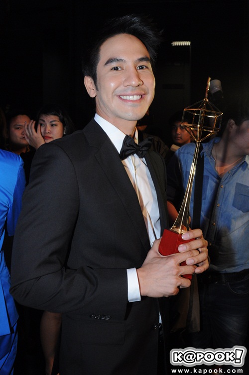 งานประกาศผลรางวัลโทรทัศน์ทองคํา 2557