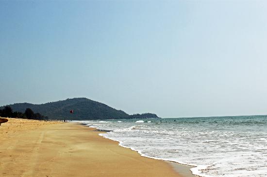 หาดอากอนดา 