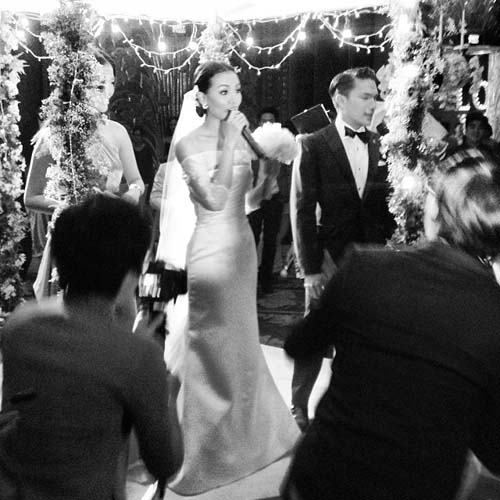 แอม ชลธิชา ทรัพย์ไพบูลย์เลิศ แต่งงานแฟนหนุ่ม ฉลองสมรสชื่นมื่น