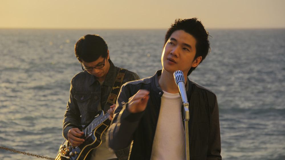 วงเคลิ้ม หยิบเรื่องจริงคู่รักเฉียดตาย ทำ MV เพลง รักกันเมื่อยังหายใจ