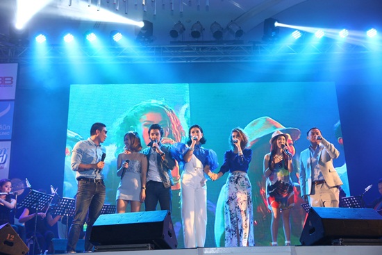 จบลงด้วยความฟิน กับ Like & Share Concert ครั้งที่ 3 ตอน Love Circle