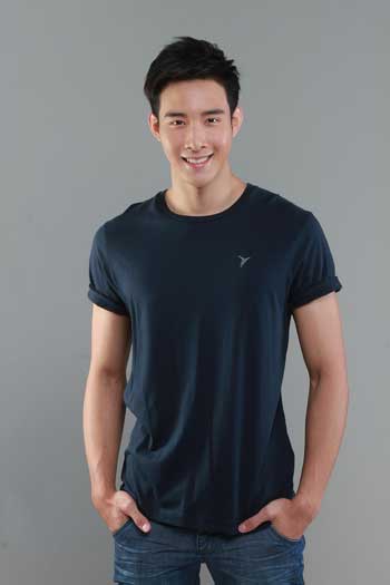 เมฆ จุติ