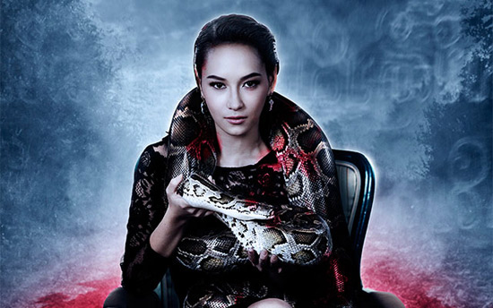 บี น้ำทิพย์ รับสุดระทึก เข้าฉากกับ งูเหลือม ใน อนิลทิตา
