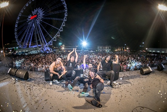 มัน หยด ติ๋ง 