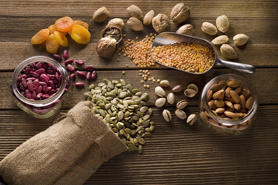 เมล็ดพืชและเนื้อสัตว์ 