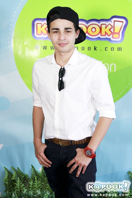 ติณห์ โจอี้ แบงค์ แอนตี้ นำทีมโปรโมทละคร เสือ สิงห์ กระทิง บ๊อง 