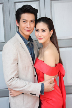 เรื่องย่อละคร ฝันเฟื่อง