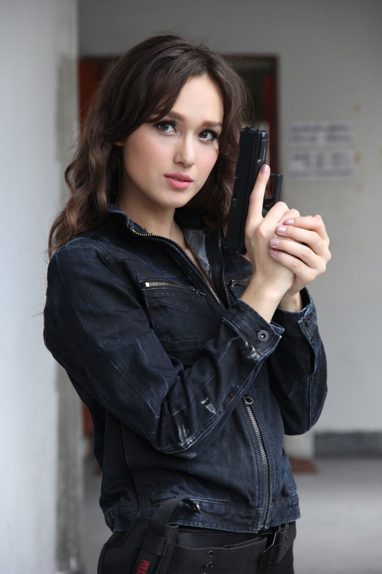 มือปราบสายเดี่ยว